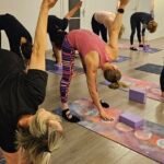 photo 2025 04 07 10 52 47 - jogos studija vilniuje, joga, jogos studija, jogos užsiėmimai, jogos praktika, joga pradedantiesiems, joga pažengusiems, jogos mokymai, jogos kursai, sąmoningumo praktikos, jogos nauda, Širdies Namai joga, Širdies Namai jogos studija, sirdiesnamai.lt, joga su Širdies Namai, sąmoningumo kelionė, jogos kursai Širdies Namai, meditacija Širdies Namai, kvėpavimo praktikos Širdies Namai, jogos renginiai Lietuvoje, jogos terapija, Hatha joga, Yin joga, Vinyasa joga, Kundalini joga, Ashtanga joga, Juoko joga, Terapinė joga, Vaikų joga, sąmoningas kvėpavimas, terapinių garsų sesijos, meditacija, dvasinė praktika, emocinė pusiausvyra, vidinė ramybė, jogos harmonija